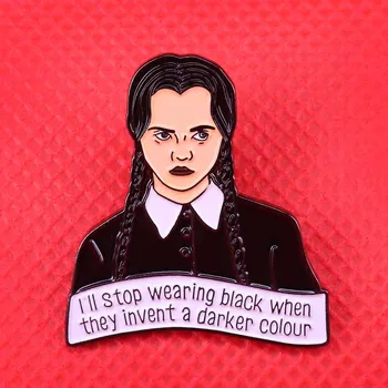 Miercuri Addams email pin negru estetice brosa monocrom art citat amuzant sarcastic insigna de familie Gotic ' 90 Halloween cadou 