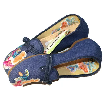 Primăvara Femei Slip-on Brodat Panza Pantofi Doamnelor Etnice Butonul Pene Mocasini Rotund-Deget de la picior Vintage Mocasini pentru Femei 