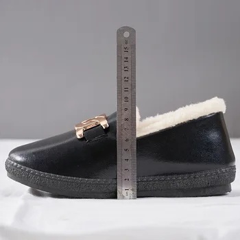 2022 Pantofi Femei Nou Cald Iarna Piele naturala Pantofi Plat Mocasini Casual Slip on pentru Femei Balerini Pantofi de Pluș Zapatos Mujer 